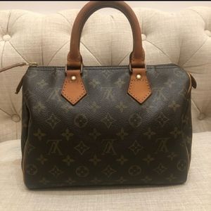 Louis Vuitton speedy 25